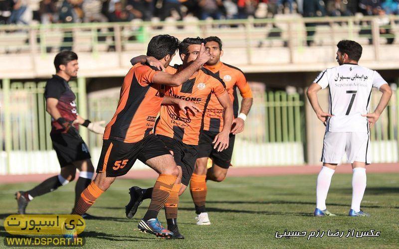 مس با اخراج نادر مدعی شد