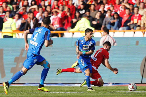 جذب بازیکنان و مربیان خارجی در استقلال و پرسپولیس ممنوع شد