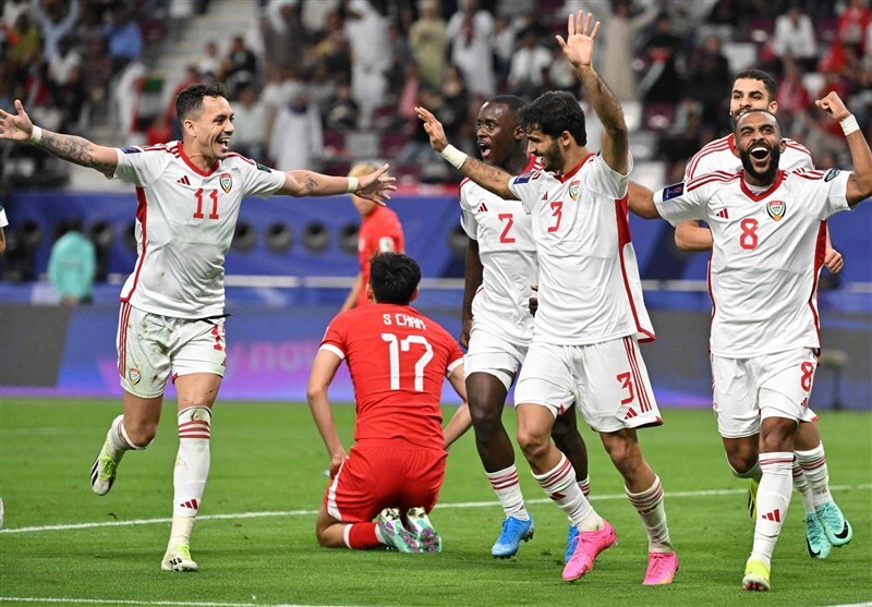 مربی امارات: باید بهترین نتیجه را برابر ایران کسب کنیم