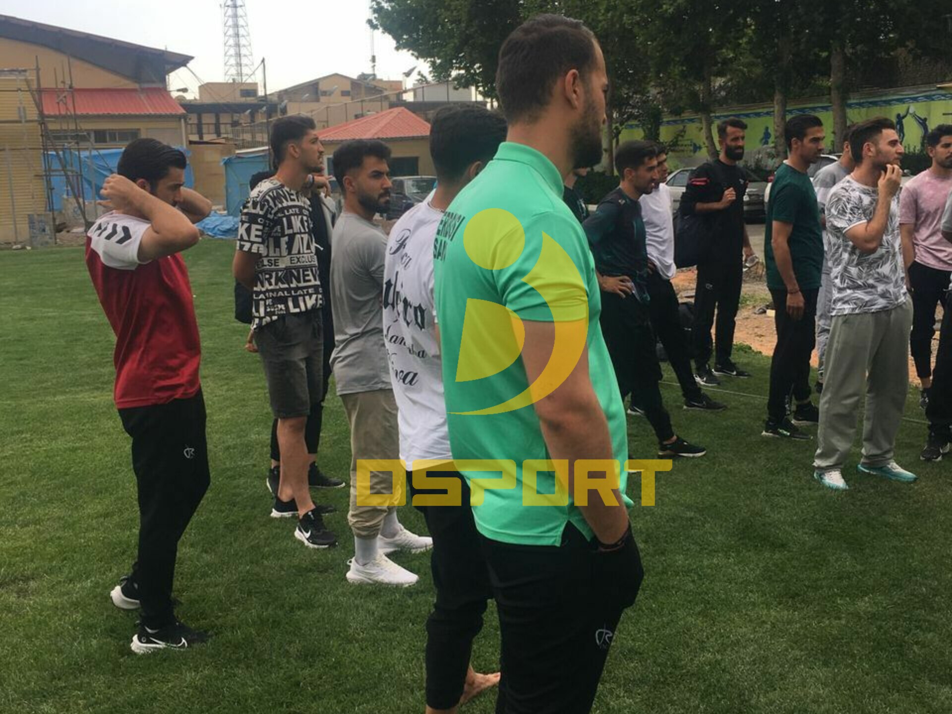 بازیکنان فردوسی حاضر به انجام تمرین نشدند (عکس)
